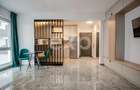 De închiriat apartament 2 camere cu loc parcare - 1