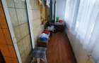 Apartament cu 3 camere decomandat, etaj 2/4, zona Cug - 3