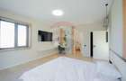De vânzare Vilă cu 8 camere în Sânmartin, 290 mp util, teren 1100 mp - 14
