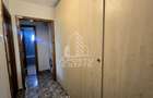 Apartament de vanzare cu 3 camere, decomandat,centrala proprie,Lipovei - 17