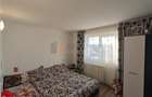 Apartament 2 camere cf 1 semidecomandat zona Micro 5 - 2