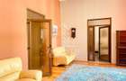 Apartament 3 camere, curte cu acces auto, ULTRACENTRAL - 24