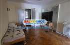 Unirii apartament 7 camere,suprafata utila 198 mp,stare bună - 1