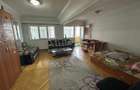 Apartament cu 4 camere de vanzare, zona Teatru
