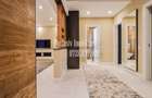 Apartament de LUX decomandat cu 2 Camere 70 mp - Parcare Privata - Palazu Mare