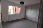 Proprietar vând apartament 3 camere decomandat - 7