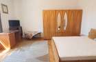 Inchiriez garsoniera la casa , situata central , pe strada Noua,la etajul 1 - 4