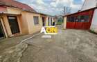 Casa 3 camere, 2 bai, mobilata, utilata, 645 mp teren, zona Lipoveni - 2