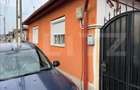 Vand casa in Oradea, intr-o zona linistita, aproape de centru comercial - 1