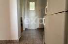 Vanzare 2 camere curat liber decomandat et 3 central Gaesti