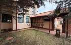 Casa 4 cam., Stefanesti, SU: 164mp., Teren: 462mp - 2