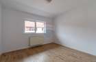 Apartament renovat cu 2 camere + loc de parcare de vanzare Floresti - 3