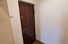 Vest se vinde apartament decomandat doua camere pret 81000 euro negociabil. - 2