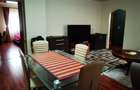 De inchiriat 3 camere - 2
