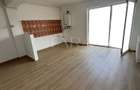 Apartament cu 2 camere in zona centrala - 2