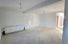 Jumatate de duplex nou cu 4 camere,Parta - 13