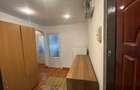 Apartament cu 3 camere, decomandat, etaj intermediar, Zona strazii Brates - 7