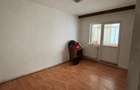 Apartament cu 3 camere decomandat  - 4