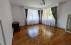 Spatiu comercial pretabil birouri, salon, after school zona Florilor - 1