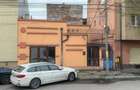 Casă situată Ultracentral având destinația de spatiu comercial cu 3 accese - 1