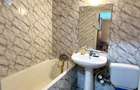 Apartament spatios cu 3 camere, intr-un bloc solid, la parter - 7