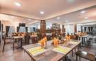 Oportunitate de Investiție – Hotel de Vânzare în Moieciu de Jos - 1