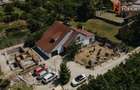 Casa individuala cu 8 camere si lac cu pesti, teren 4424 mp - Jebel - 34