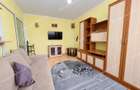 Apartament cu 2 camere, decomandat, Micro 21, etajul 2 – La cheie!