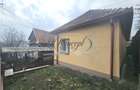 Casa solida cu gradina generoasa si pozitie retrasa - 2