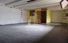 Casa familiala cu spatiu comercial si garaj P+1E+M 720 Mp - 28