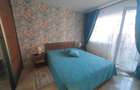 Apartament cu 3 camere, 55 mp, etaj intermediar, cu parcare, zona Petrom - 1