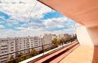 Garsoniera Muncii, stradal, 5 minute de metrou, terasa 20 mp, mobilată modern - 8