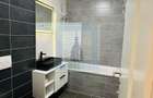 Apartament 2,5 camere, terasa 16 mp, parcare, boxa -zona Avangarden 4 - 5