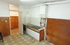Apartament de 3 camere , 67.5 mp, Parter inalt/4,  str. Lunii- Zorilor - 6