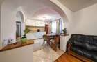 Casa si Spatiu comercial  în zona Centrala Secele - 15