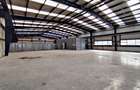 Hala confectii metalice cu pod rulant si platforma betonata. - 1