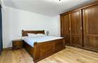 Casa renovata 200mp pe 2 niveluri,parcare, curte cu foisor,Centru, zona str. Par - 5