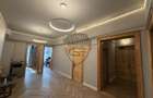 Spatiu 5 camere Centru Vechi Peninsula 125mp + 2 boxe, 2 bai, parter total 146mp - 2