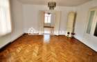 Casa 5 camere,3 băi,180 mp.teren 371 mp.Central - 7