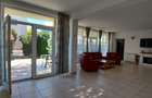 Exclusiv!Pensiune P+1+M pe partea marii  Eforie Nord-269.000 euro(Cod E8+E10) - 16