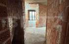 Casa cu 7 camere, 250 mp, zona Mesteacan (Halmeu)