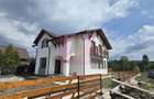 Vila cu 4 camere de vanzare  in Brebu