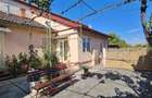Casa pentru spatiu comercial pe calea Radnei - strada principala - 5