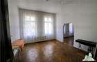 Apartament cu 4 camere  de vanzare, Ultracentral,  Kogalniceanu, curte si pod - 6