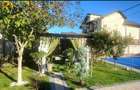 Vilă cu piscină, saună, tenis și sală sport nouă, 200 mp, zona Balta Verde
