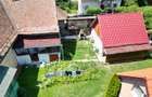 Doua case de vanzare 75 M² + curte 720 M² Piata Kalvin - 18