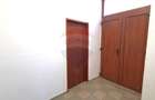 Spațiu comercial 75 mp  Piata Catedralei. Vitrină  si acces din stradă - 14