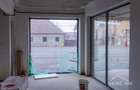 Spatiu comercial cu front stradal in locatie intens circulata - 3