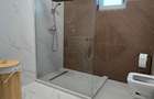 Inchiriez apartament 2 camere, zona Kamsas, et 3/3 cu loc parcare - 5