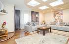 Casă / Vilă de Vânzare 200mp Teren 870mp Str. Soarelui - Valea Lupului - 1
